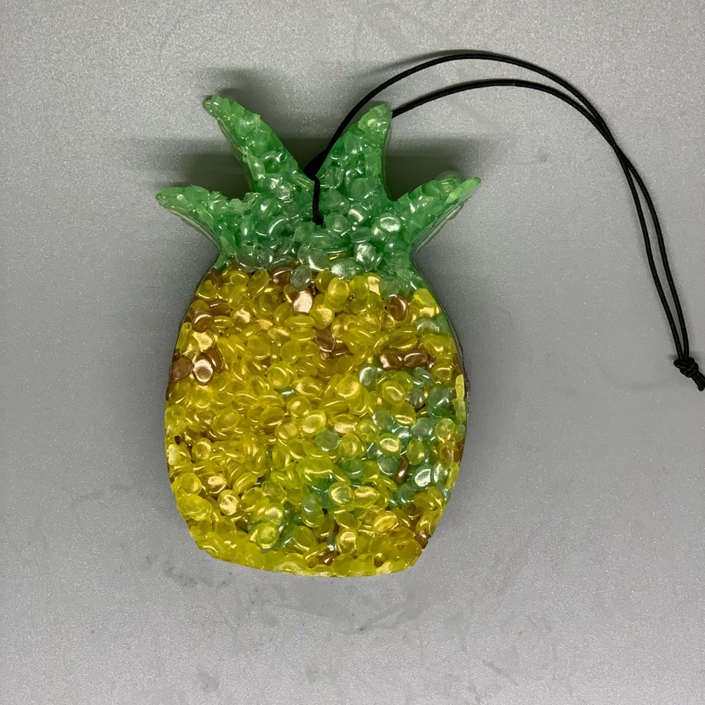 Pineapple car Freshies